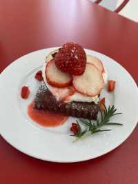 【北九州カフェ】いちごを使った可愛いスイーツとドリンクが楽しめる