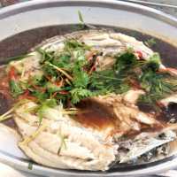 อาหารทะเลสดอร่อยร้านเก่าแก่ของสมุทรปราการ
