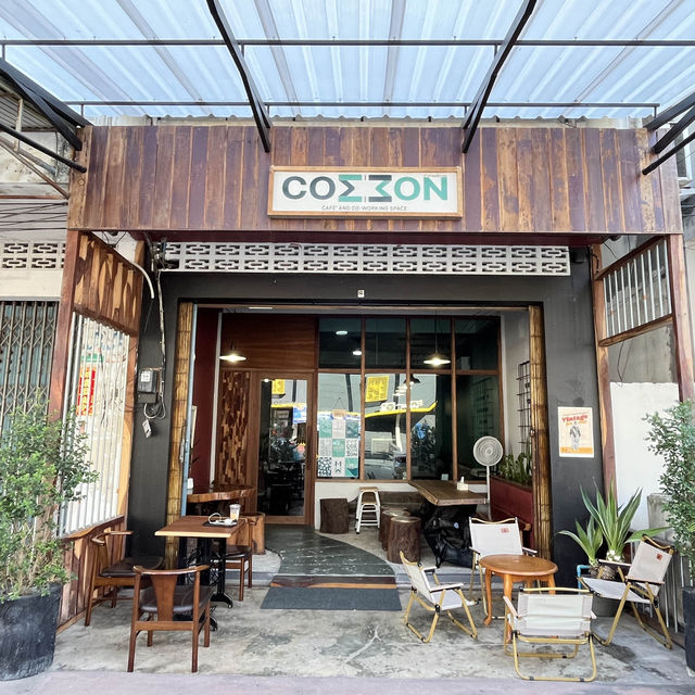 COMMON CAFE