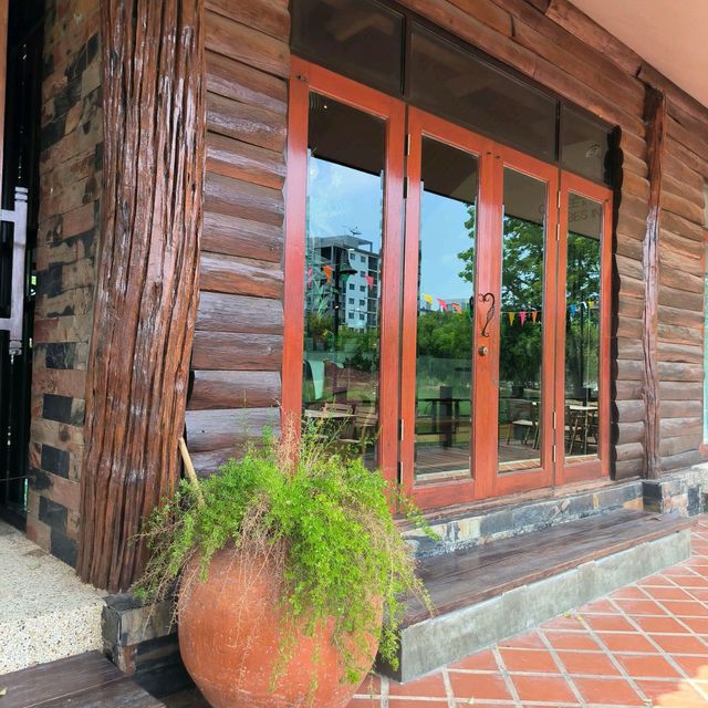 19 SUNDAY CAFE ฉะเชิงเทรา #Petfriendly