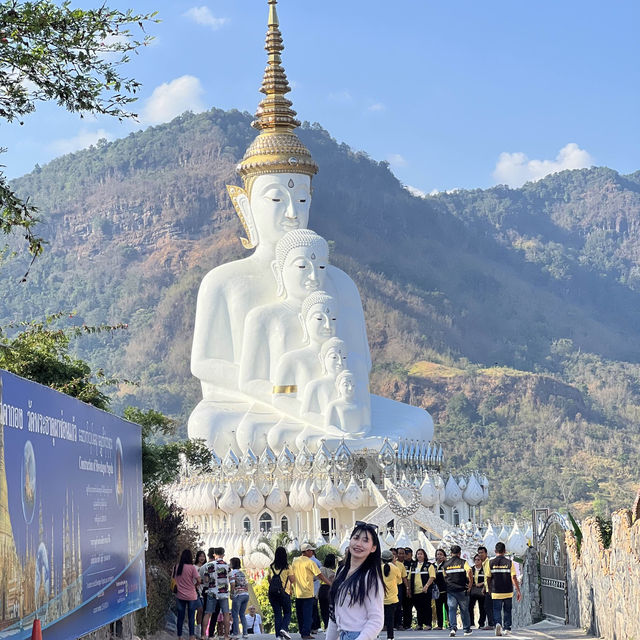 ทริปนี้เจอที่ภูทับเบิกกก #เพชรบูรณ์ #ไทยแลนด์
