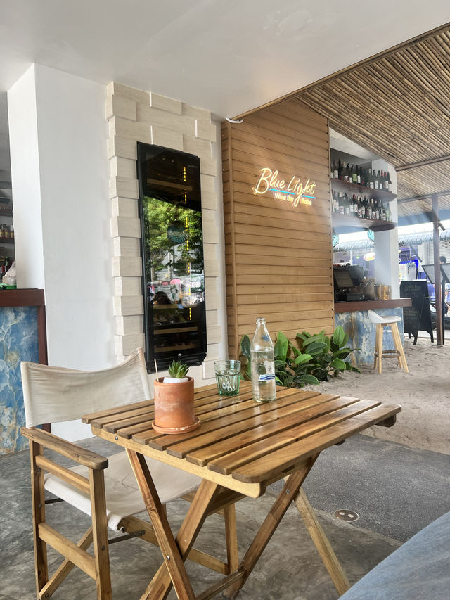 Blue Light Wine Bar & Bistro Koh Tao