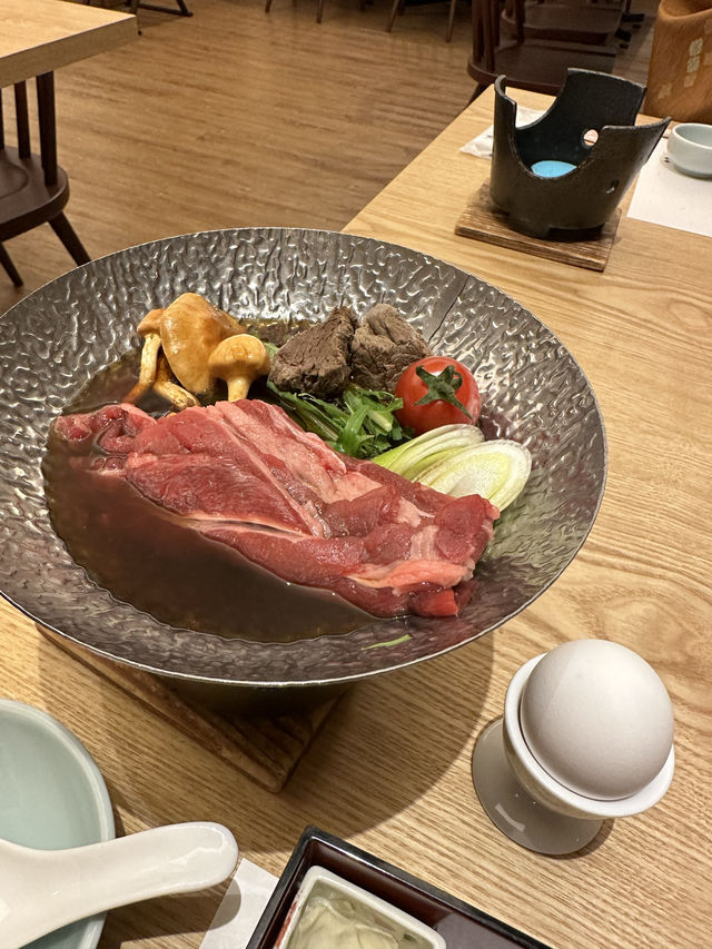 〜福島県〜和風アート空間！鬼滅の無限城？話題の旅館