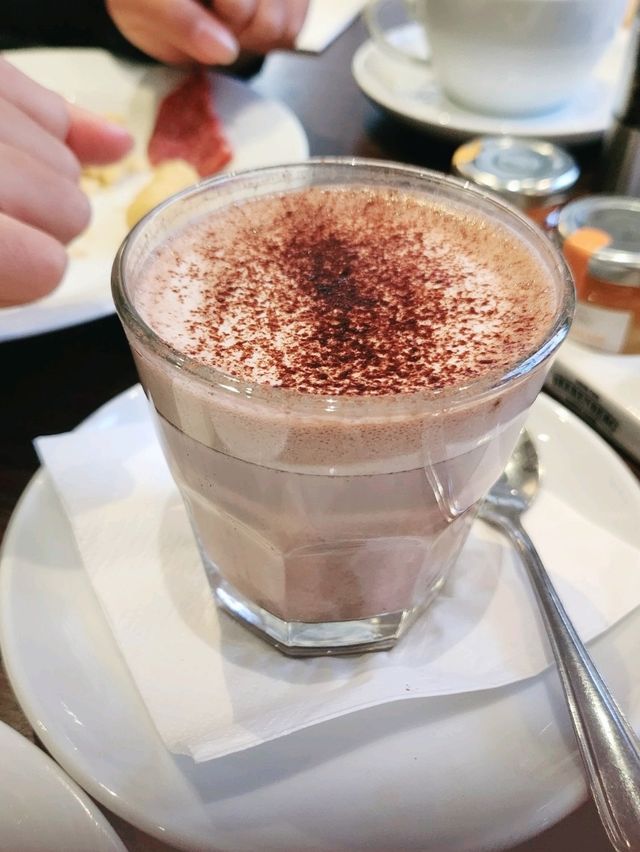 🇦🇺 All You Can Eat Buffet in Brisbane Central