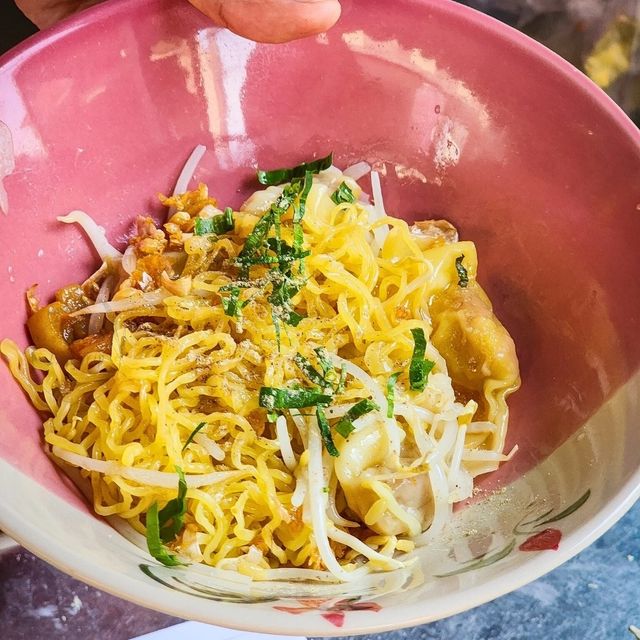 🍜ก๋วยเตี๋ยว ป้าหลอม