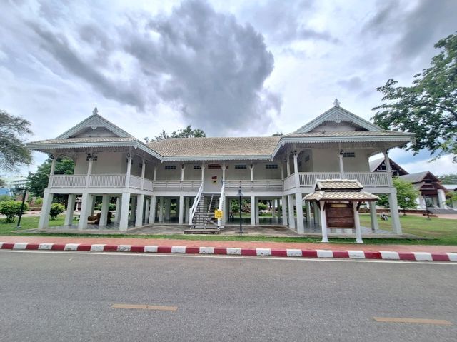 พระราชวังจันทน์