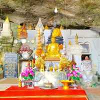 วัดเขาขุนพนมวัดเก่าแก่ 🙏🙇‍♀🎁