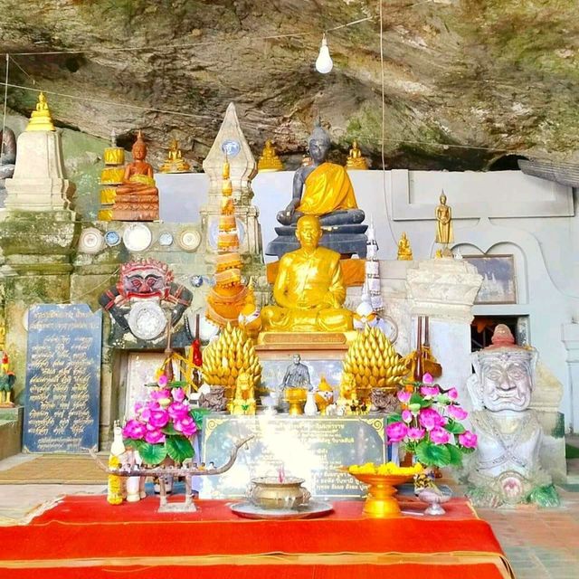 วัดเขาขุนพนมวัดเก่าแก่ 🙏🙇‍♀🎁