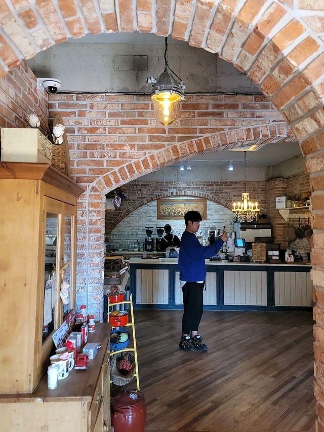 거제도에서 만난 유럽감성 대형카페
