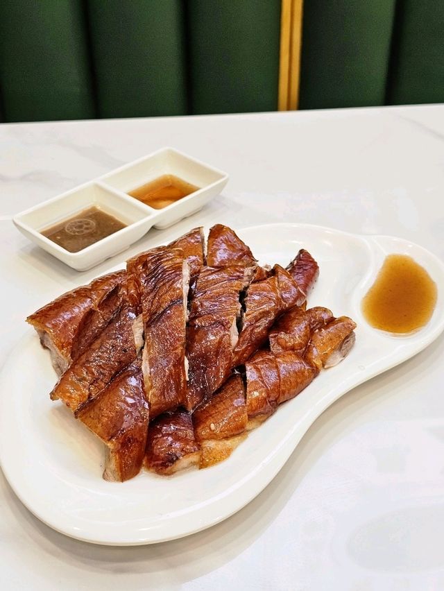 📍深圳必吃～皮脆肉嫩燒腩。御萬年燒味店