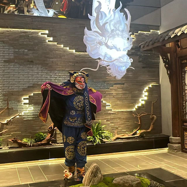 深圳… 不一樣的景點的文化火鍋店