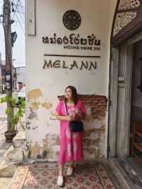 หม่องโง่ยซิ่น ณ กาดกองต้า นครลำปาง