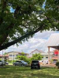 โบสถ์นักบุญอันนา | จ.นครพนม ⛪️🌳🌿🔔