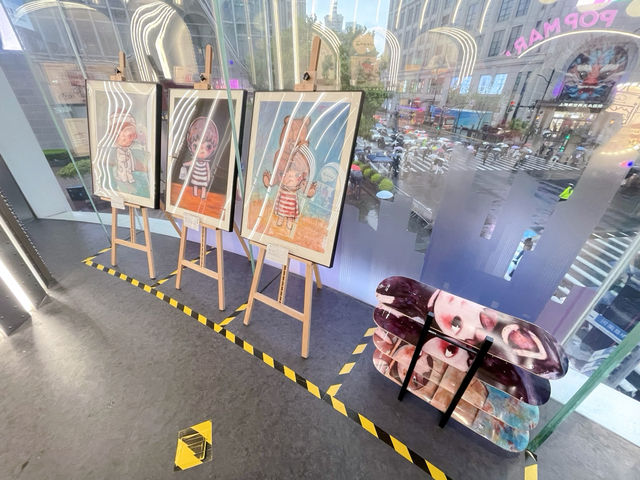 POP MART ที่ใหญ่ที่สุดในเซี่ยงไฮ้! จัดเต็มมากกก 