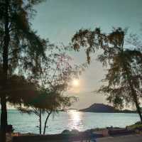หาดนางรำ บรรยากาศยามเย็นที่หาดนางรำ 