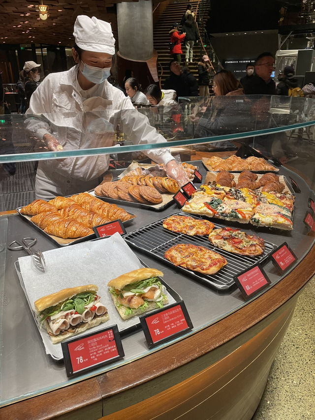 โรงคั่วกาแฟ Starbucks Reserve Roastery Shanghai โรงคั่วกาแฟ Starbucks Reserve Roastery Shanghai