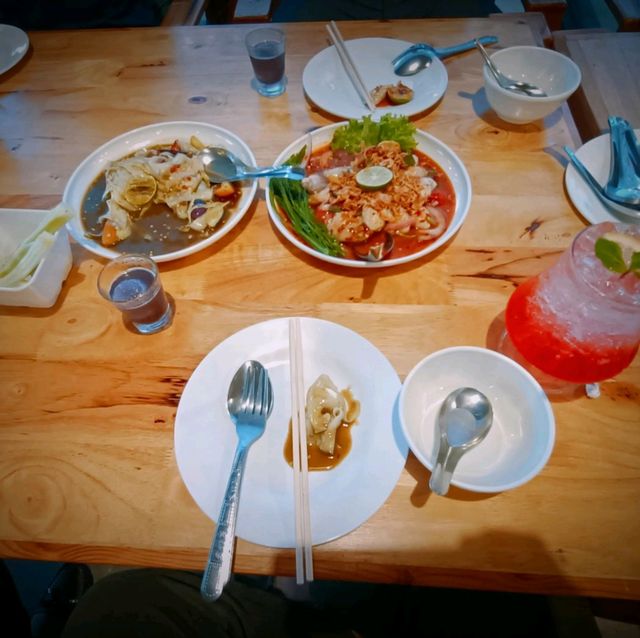ร้านอีปริก แหลมฉบัง จ.ชลบุรี