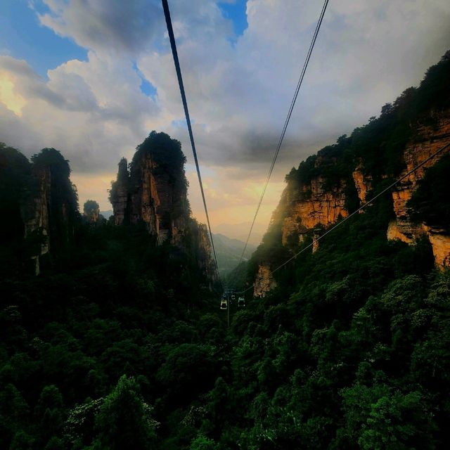 Discover the Wonders of Zhangjiajie