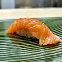 【大阪・鶴橋】1貫から気軽に味わえる本格寿司「鮨MANABU」