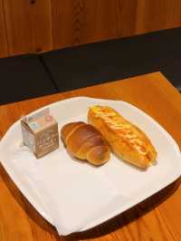 🥐구글 평점 4.3  마쓰야마 빵지순례 필수코스🍞