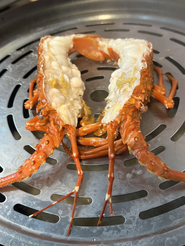 為食妹與浣熊到九龍城品嚐豪華海鮮盛宴粥底鍋