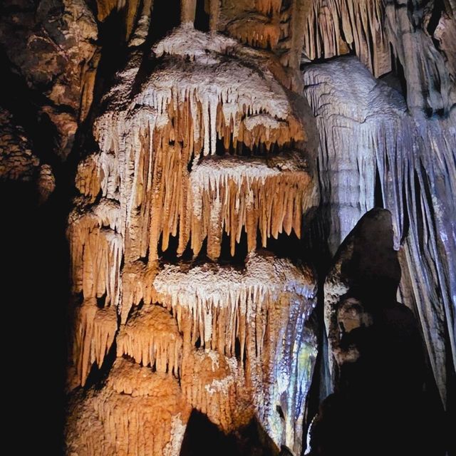 Witness the magnificient limestone formation at Gosu Cave