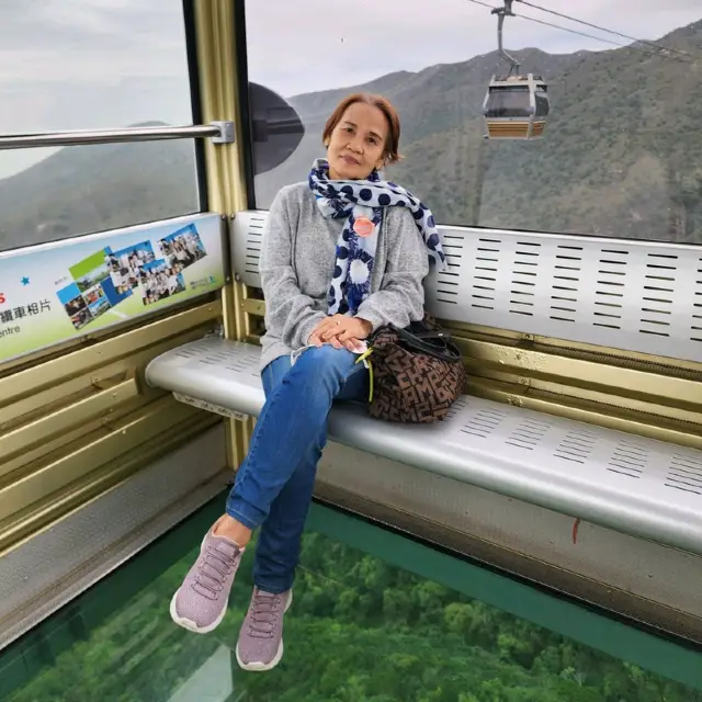 Ngong Ping 360 Cable Car to Visit the Big Buddha