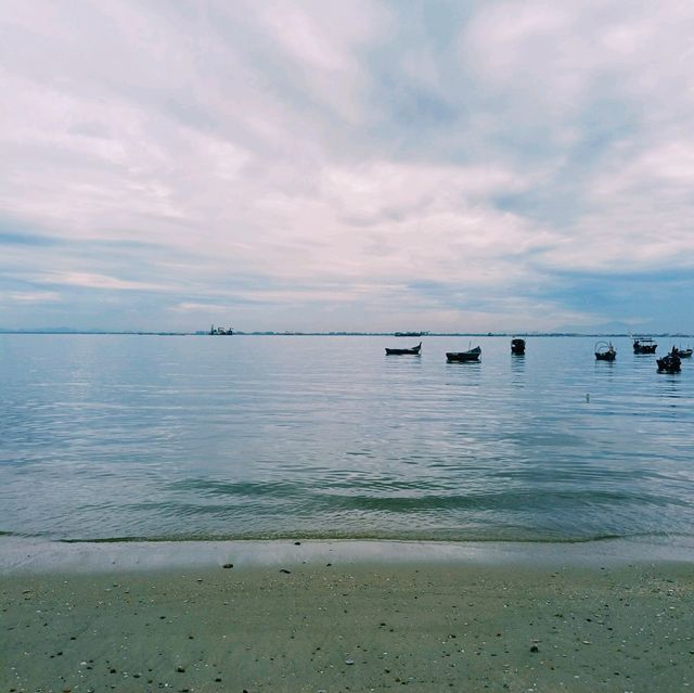 馬來西亞檳城喬治城絕美海濱沙灘🏖️景點:Viewing area，適合打卡拍照📸