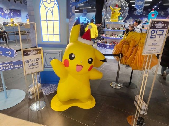 Pokemon pop up store at Lotte World Mall