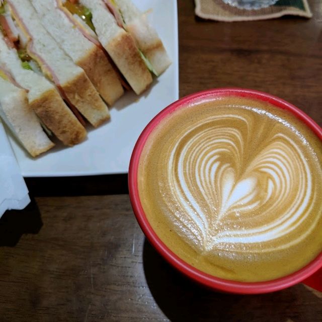 popular cafe