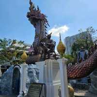 สายมูห้ามพลาดที่วัดนาคปรก