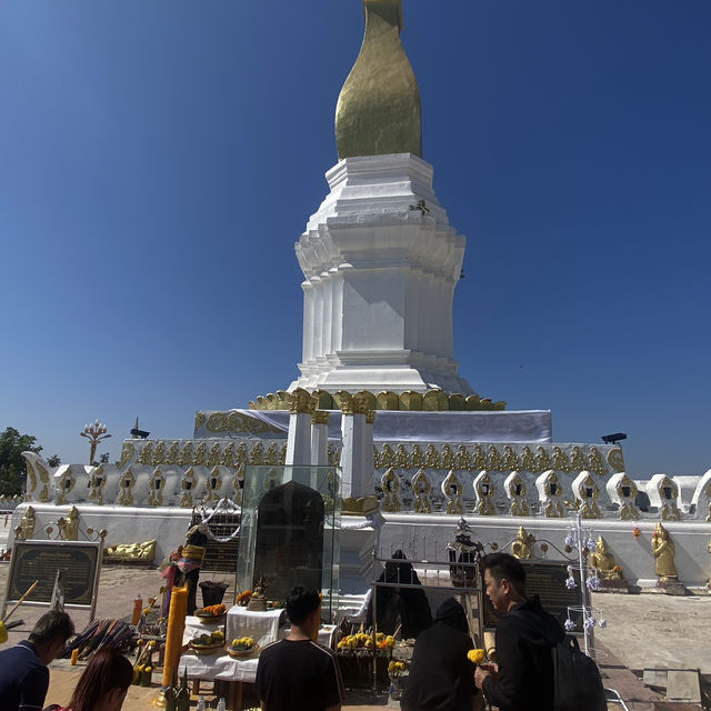 Pha That Sikhottabongพระธาตุศรีโคดตะบอง ท่าแขก ลาว