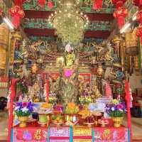 ศาลเจ้ากวนอู ไร่ไหหลำ ชลบุรี