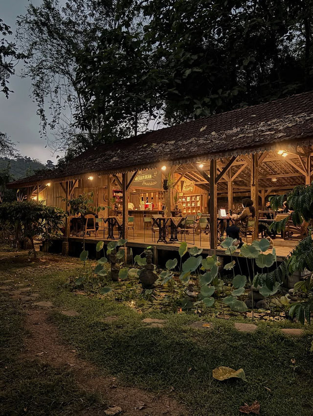 RANIN COFFEE HOUSE