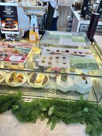Nana Coffee Roasters Ari ร้านดังถูกใจคอกาแฟ