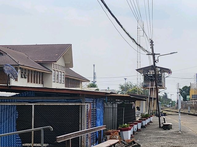 สถานีอุตรดิตถ์   สภานีที่น่าค้นหา