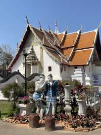 วัดภูมินทร์ – วัดดังกลางเมืองน่าน ที่ต้องมา