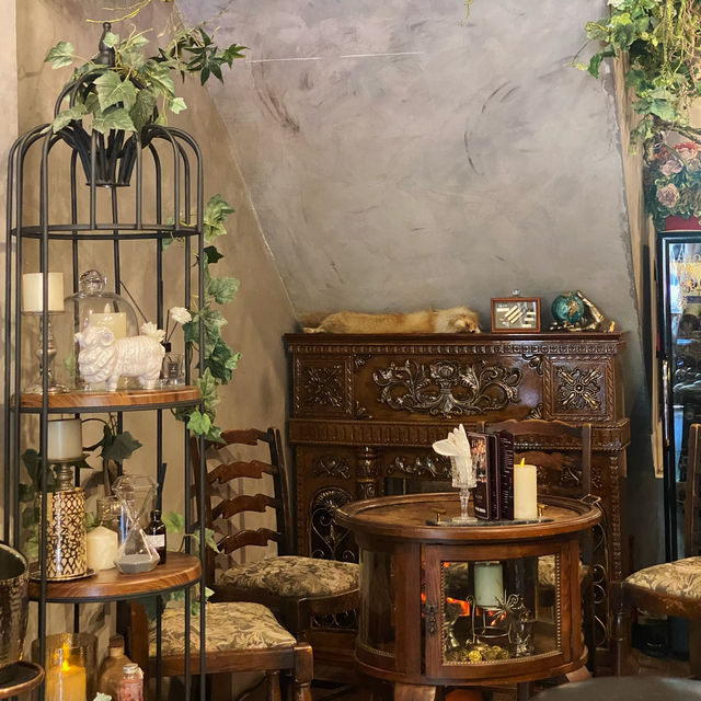 BARN ซักผ้า - คาเฟ่ & บาร์ลับ เมืองอุบลฯ