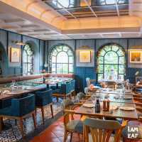 ร้านอาหารฝรั่งสไตล์อิตาเลียน โมเดิร์นฟีลคาเฟ่