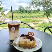 เที่ยวค่าเฟ่ใกล้ชิดธรรมชาติ ที่เชียงใหม่ ⛰️