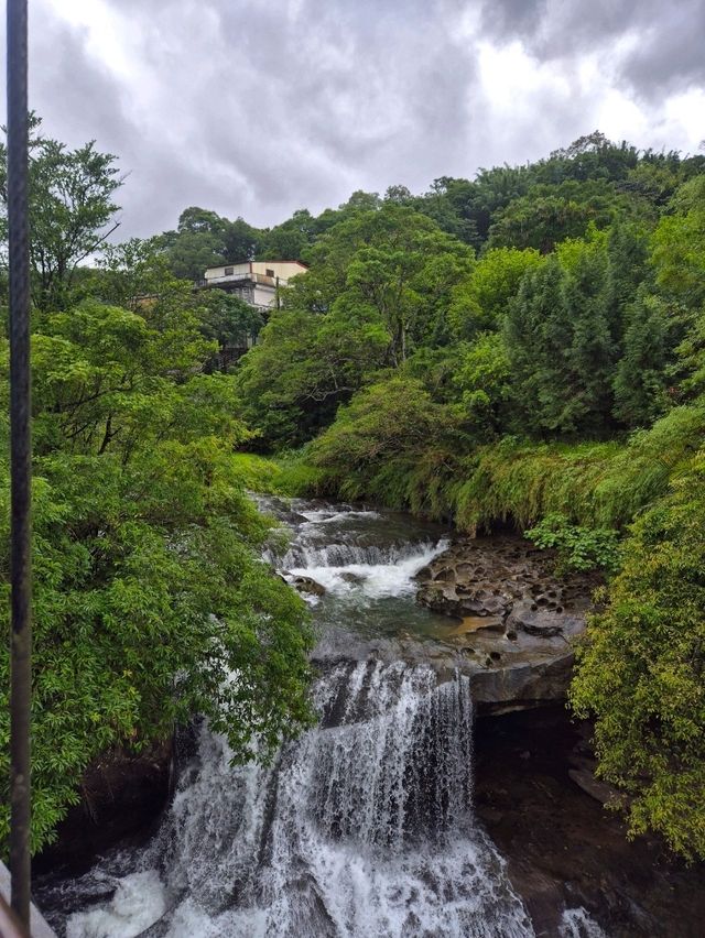 대만 타이베이 근교여행 : 웅장한 물줄기 스펀폭포🏞