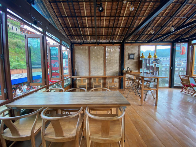 Leewine Coffee - คาเฟ่บ้านรักไทย แม่ฮ่องสอน