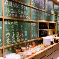 櫻花樹下吃火鍋？！頭份秘境餐廳，適合聚餐
