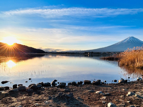 富士山】早朝の富士山の絶景at大石公園 | Trip.com 富士河口湖
