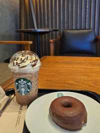ร้านสตาร์บัค สาขาเดอะมอลล์งามวงศ์วาน