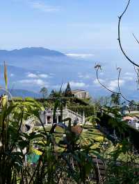 บานาฮิลส์ (Ba Na Hills) – ดินแดนมหัศจรรย์แห่งเวียด