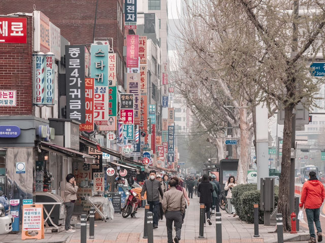 韓國首爾｜3天根本玩不完 首爾比我想像更有趣 原以為首爾無聊，結果每天走到腳斷都還想再延長