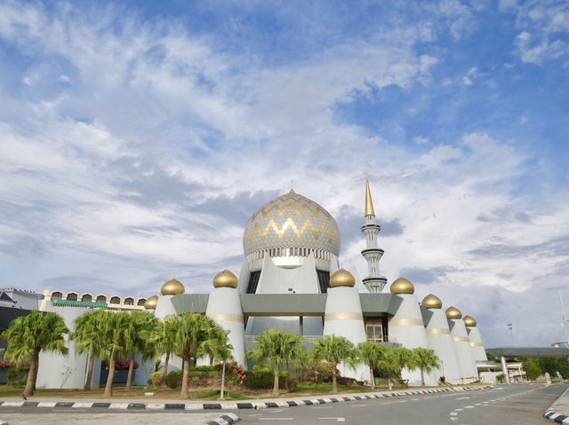 Exploring the Beauty of Sabah State Mosque: A Jewel of Kota Kinabalu