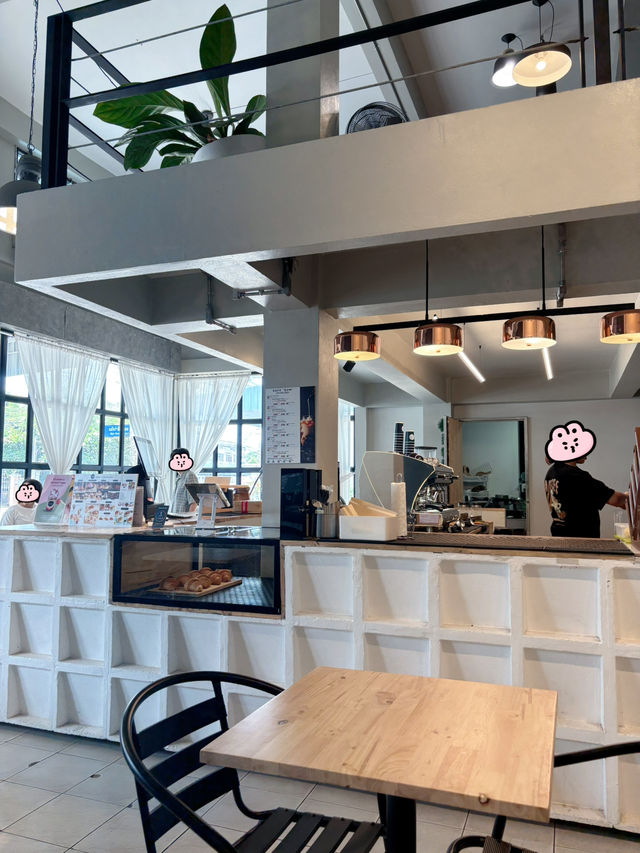𝐊𝐀𝐅𝐄 “𝐃𝐔𝐌” กาแฟดำ ราชบุรี ☕️