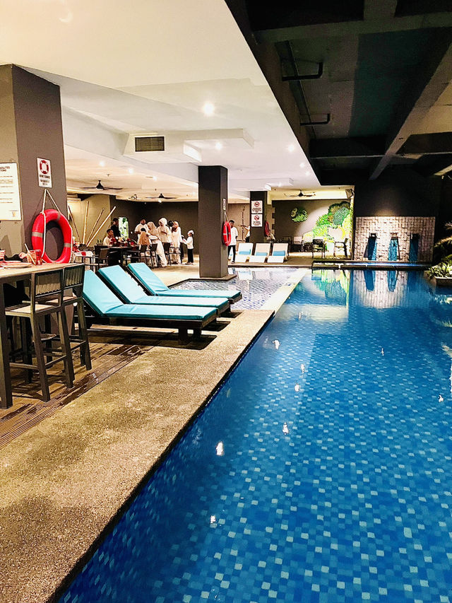 The Waterfront Hotel Kuching: Ideal for Staycations and Business Travelers